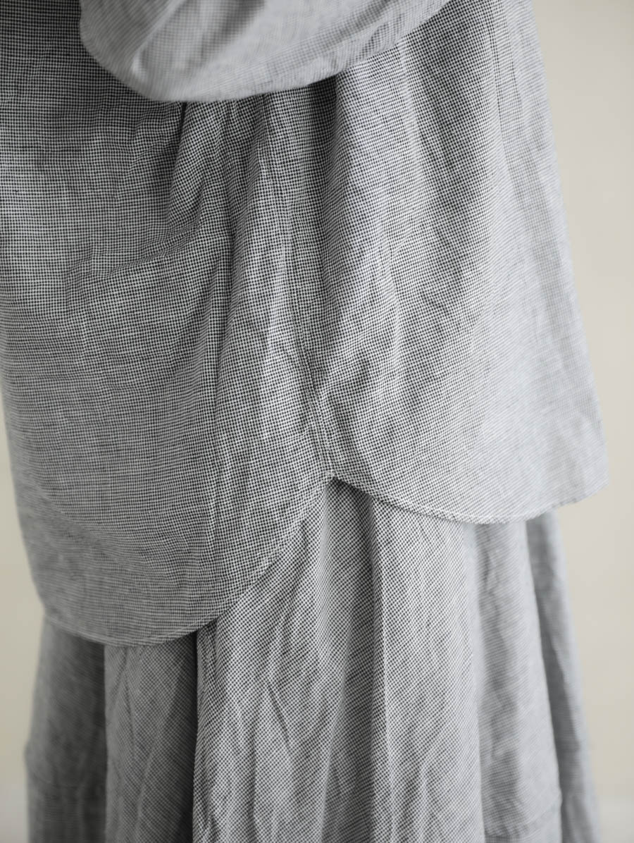 ゴーシュ バックボタンブラウス｜通販