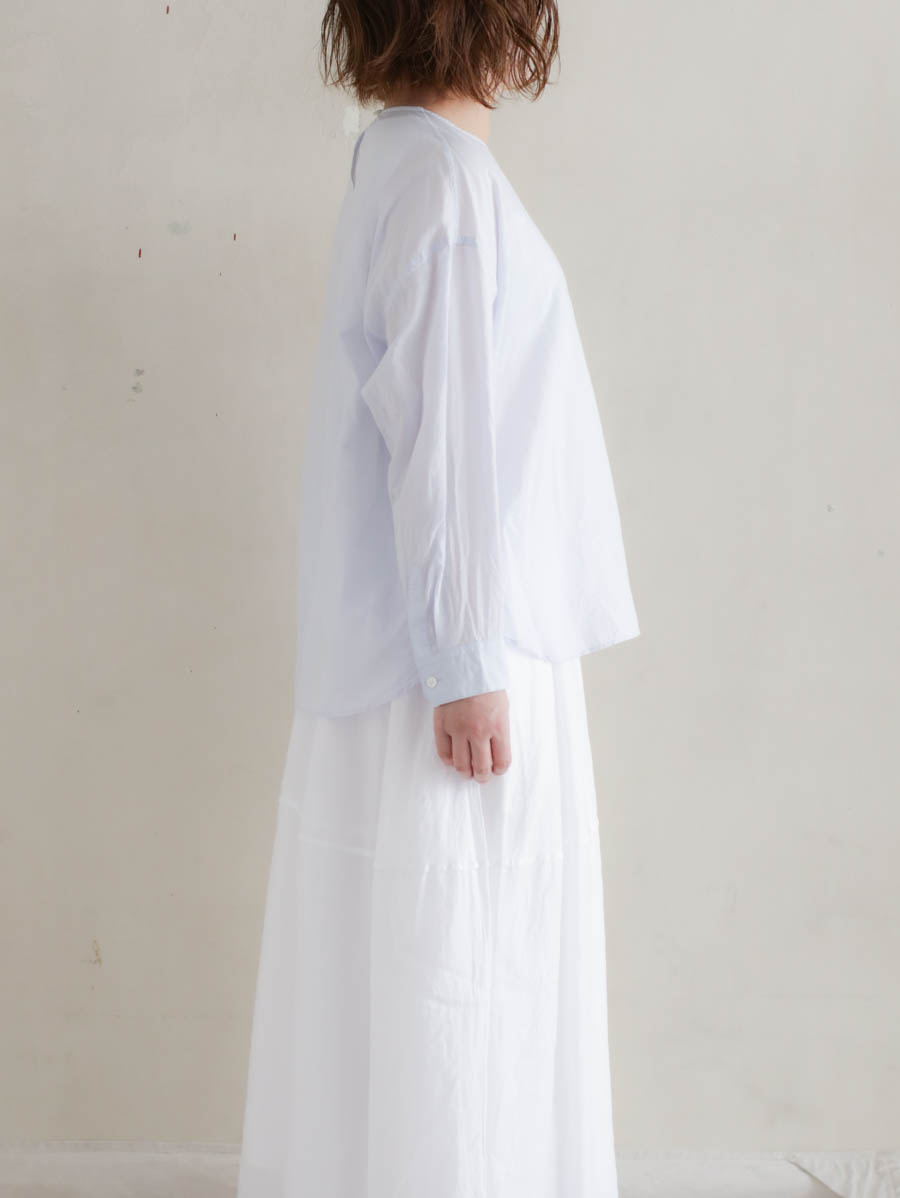 ゴーシュ バックボタンブラウス｜通販