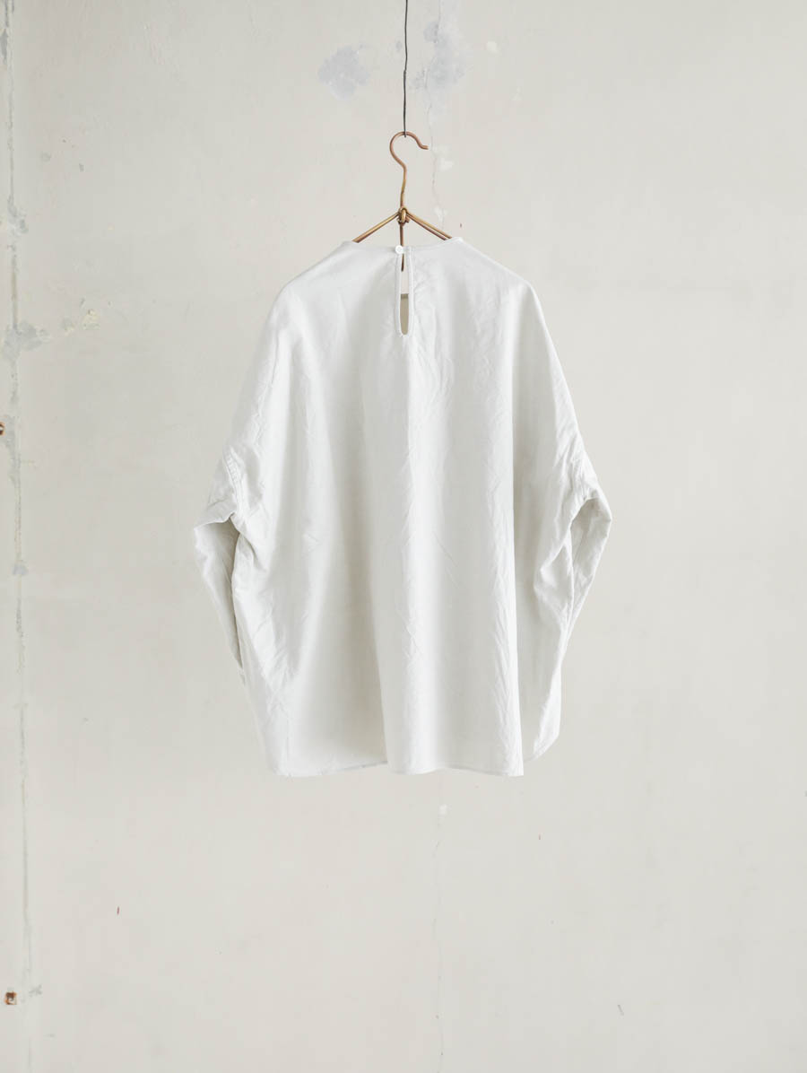 ゴーシュ バックボタンブラウス｜通販