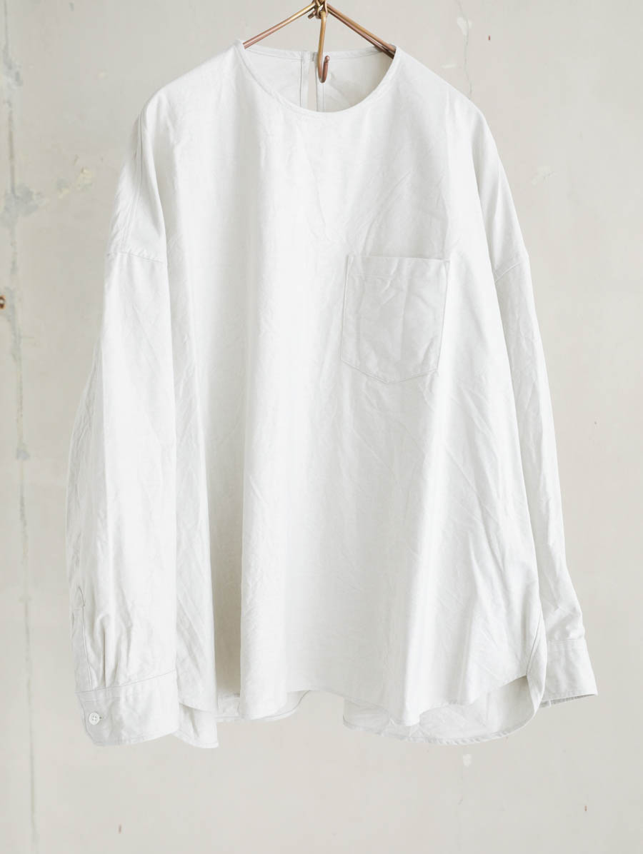 ゴーシュ バックボタンブラウス｜通販