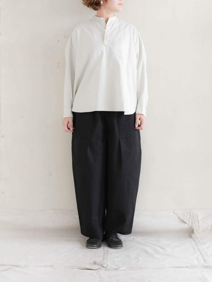 ゴーシュ バックボタンブラウス｜通販