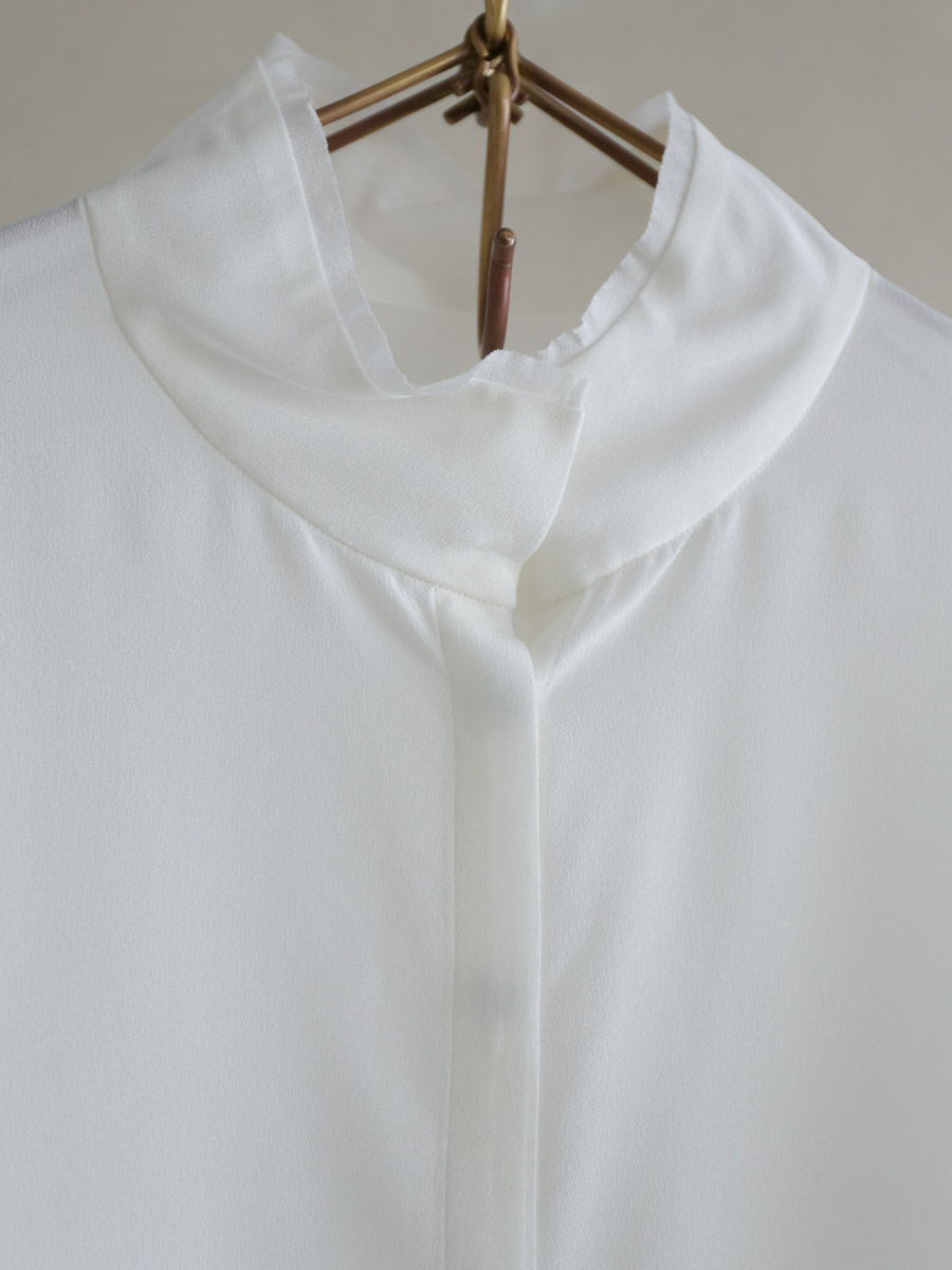 humoresque ユーモレスク / highneck frill shirt　ホワイト