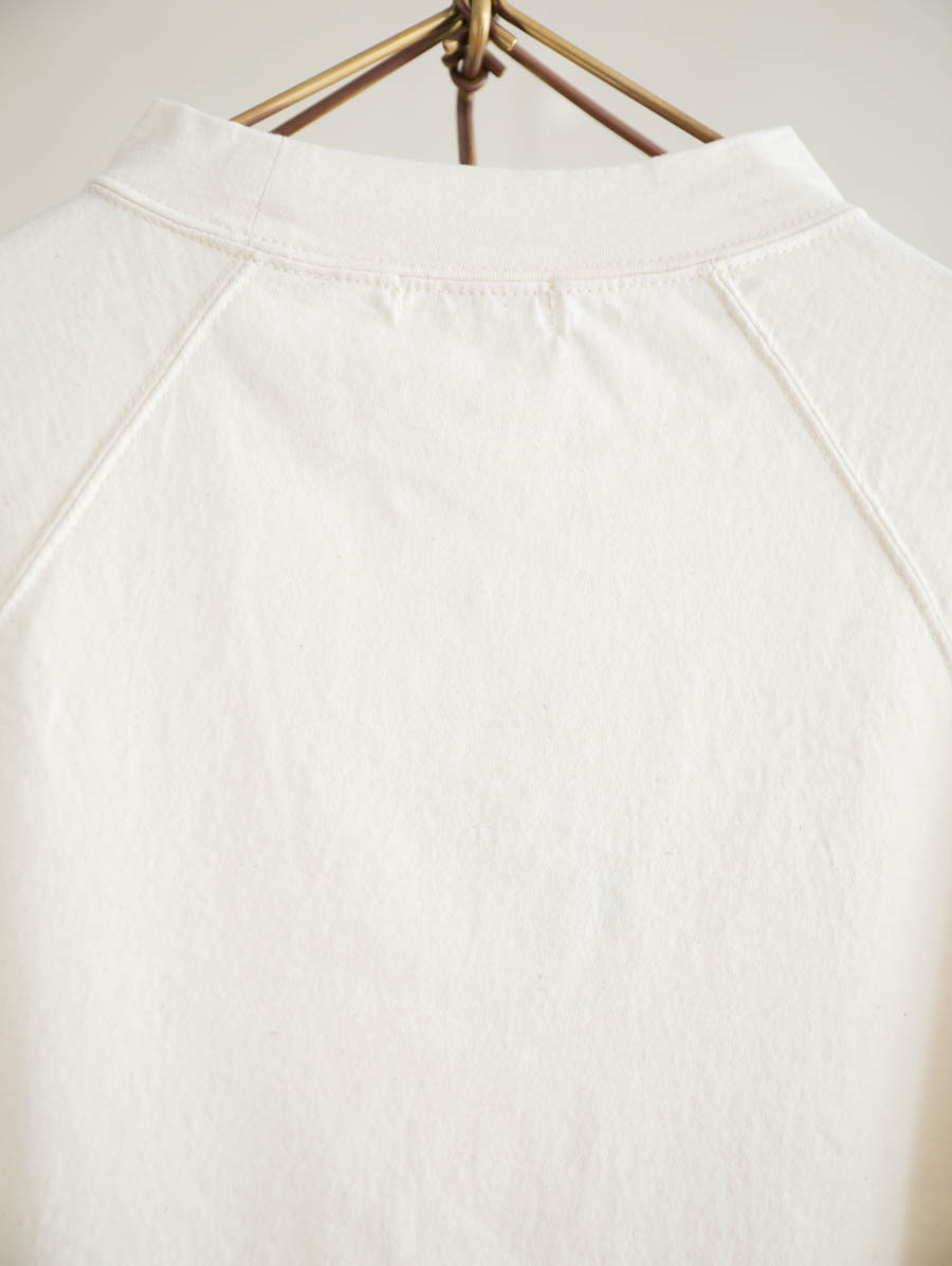 UNIVERSAL TISSU,ユニヴァーサルティシュ,Tシャツ