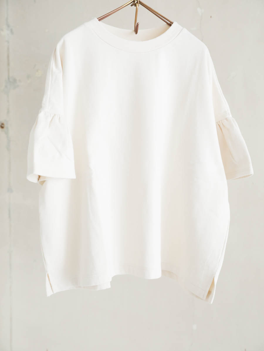 UNIVERSAL TISSU,ユニヴァーサルティシュ,Tシャツ