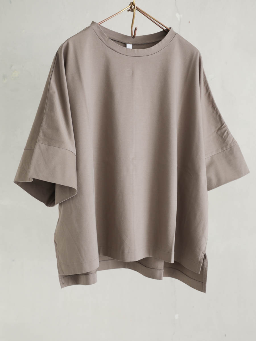 UNIVERSAL TISSU,ユニヴァーサルティシュ,通販
