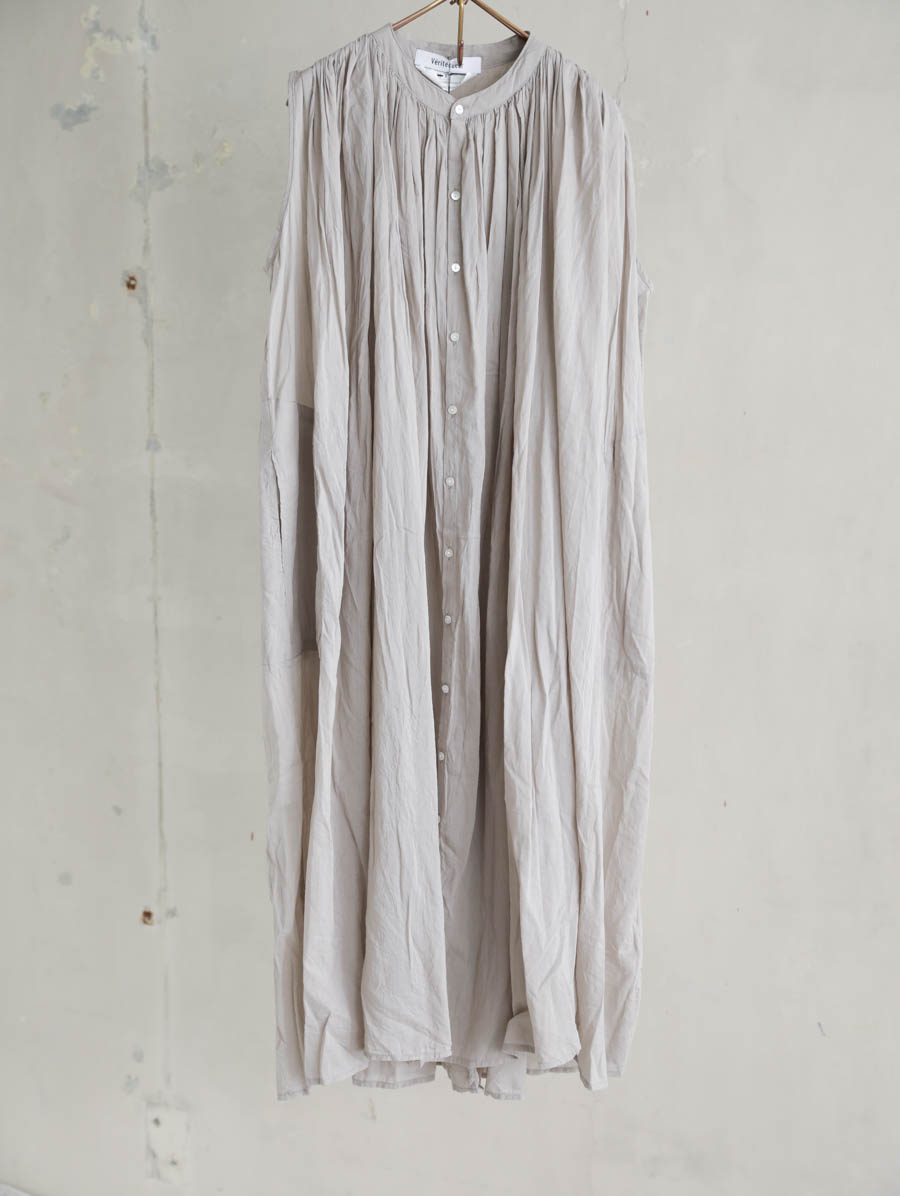 Veritecoeur,ヴェリテクール,通販,スリーブレスギャザーブラウス