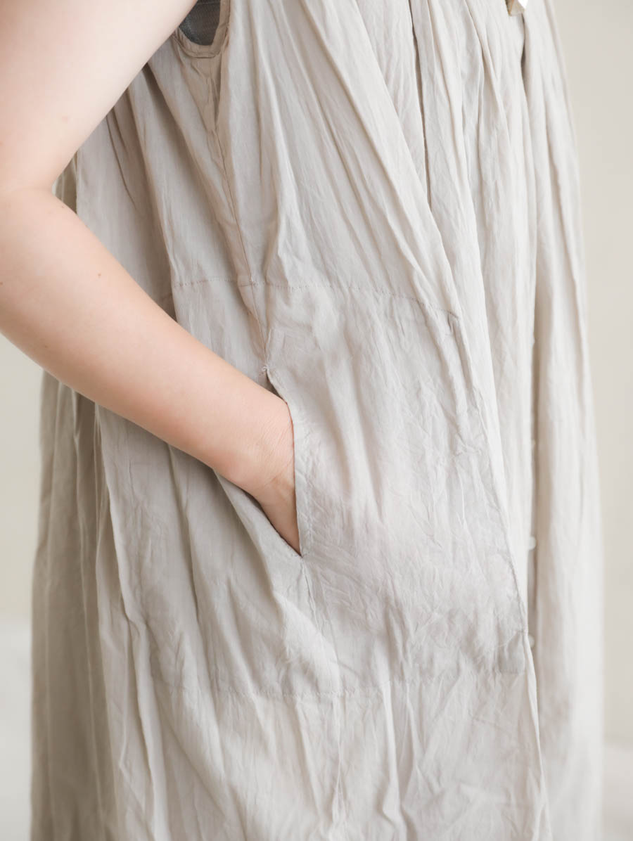 Veritecoeur,ヴェリテクール,通販,スリーブレスギャザーブラウス