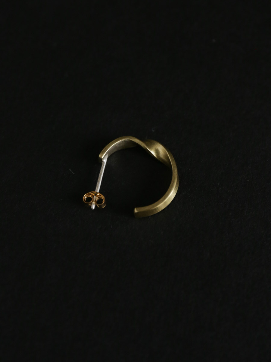 plate earring M _twist