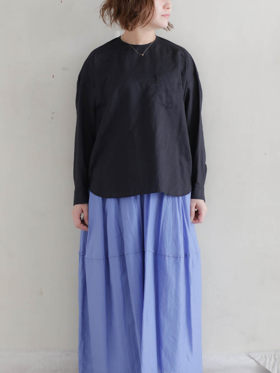 ゴーシュ バックボタンブラウス｜通販