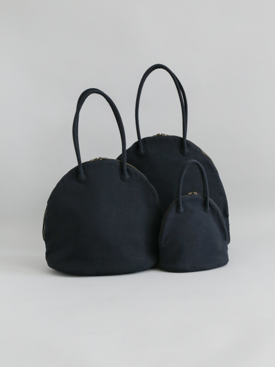 週末値下げ MARTAU. マルト SHELL BAG シェルバッグ