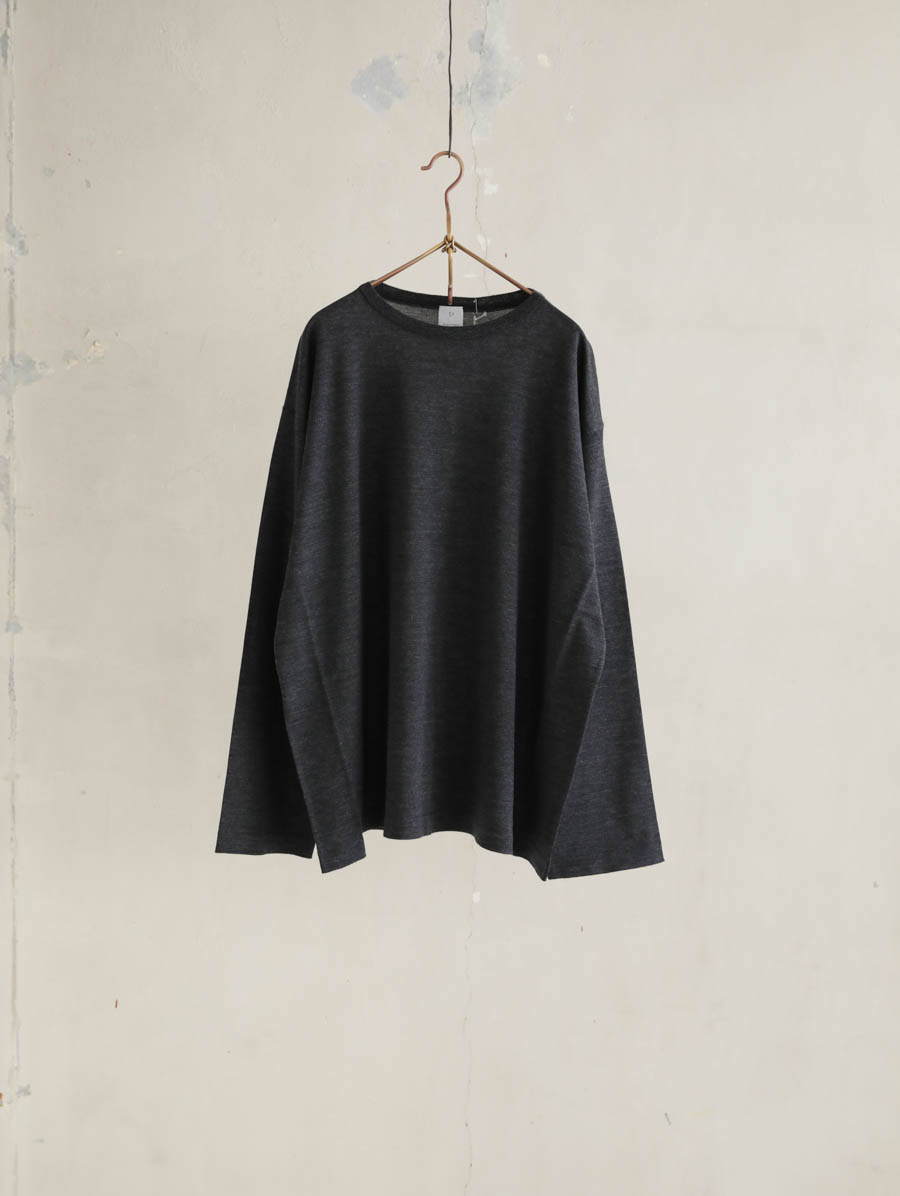SP エシュペー 18μメリノニットプルオーバー（チャコール） メイン画像